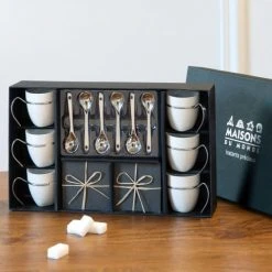 Maisons Du Monde Bols, Tasses Et Mugs Coffret 6 Tasses à Café En Porcelaine Avec Soucoupes + Cuillères -Bols, tasses et mugs Soldes Magasin coffret 6 tasses a cafe en porcelaine avec soucoupes cuilleres 1000 2 23 114208 9