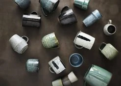 Madam Stoltz Bols, Tasses Et Mugs Mug En Céramique Blanc Et Bleu -Bols, tasses et mugs Soldes Magasin mug en ceramique blanc et bleu 2