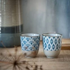 Maisons Du Monde Bols, Tasses Et Mugs Tasse En Faïence Beige Motifs Losanges Bleus - Lot De 2 -Bols, tasses et mugs Soldes Magasin tasse en faience beige motifs losanges bleus 1000 7 26 208019 3