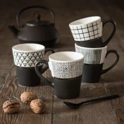Maisons Du Monde Bols, Tasses Et Mugs Tasse En Grès Blanc Et Noir Motifs à Rayures - Lot De 2 9 Maisons Du Monde Bols, Tasses Et Mugs Tasse En Grès Blanc Et Noir Motifs à Rayures - Lot De 2 -Bols, tasses et mugs Soldes Magasin tasse en gres blanc et noir motifs a rayures 1000 14 36 173261 2